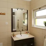 Luzia-sunny Near The Апартаменты